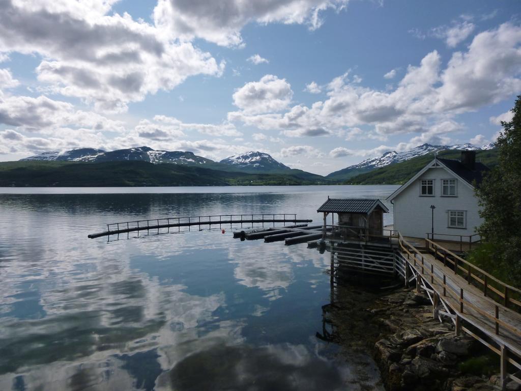 Furoy Hotel Apartments And Boating Сёррейса Номер фото
